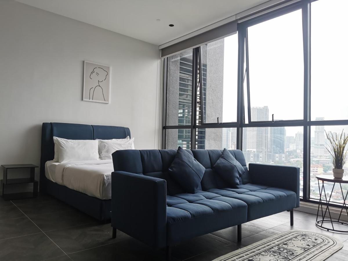 Scarletz Suites Klcc By De Harlequins Guesthouse Kuala Lumpur Exterior photo